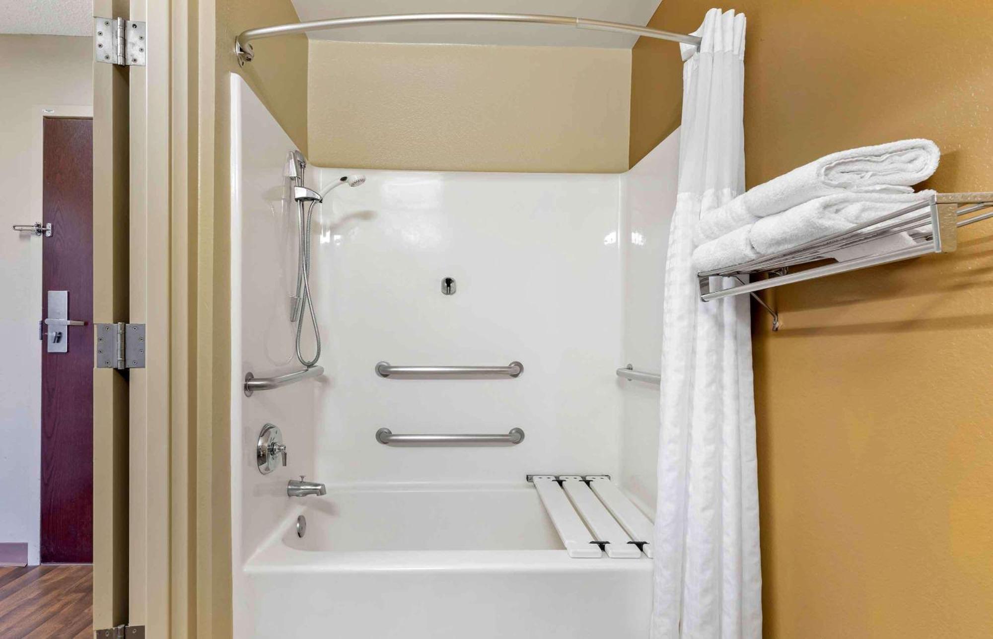 Extended Stay America Suites - Kansas City - Airport Ngoại thất bức ảnh