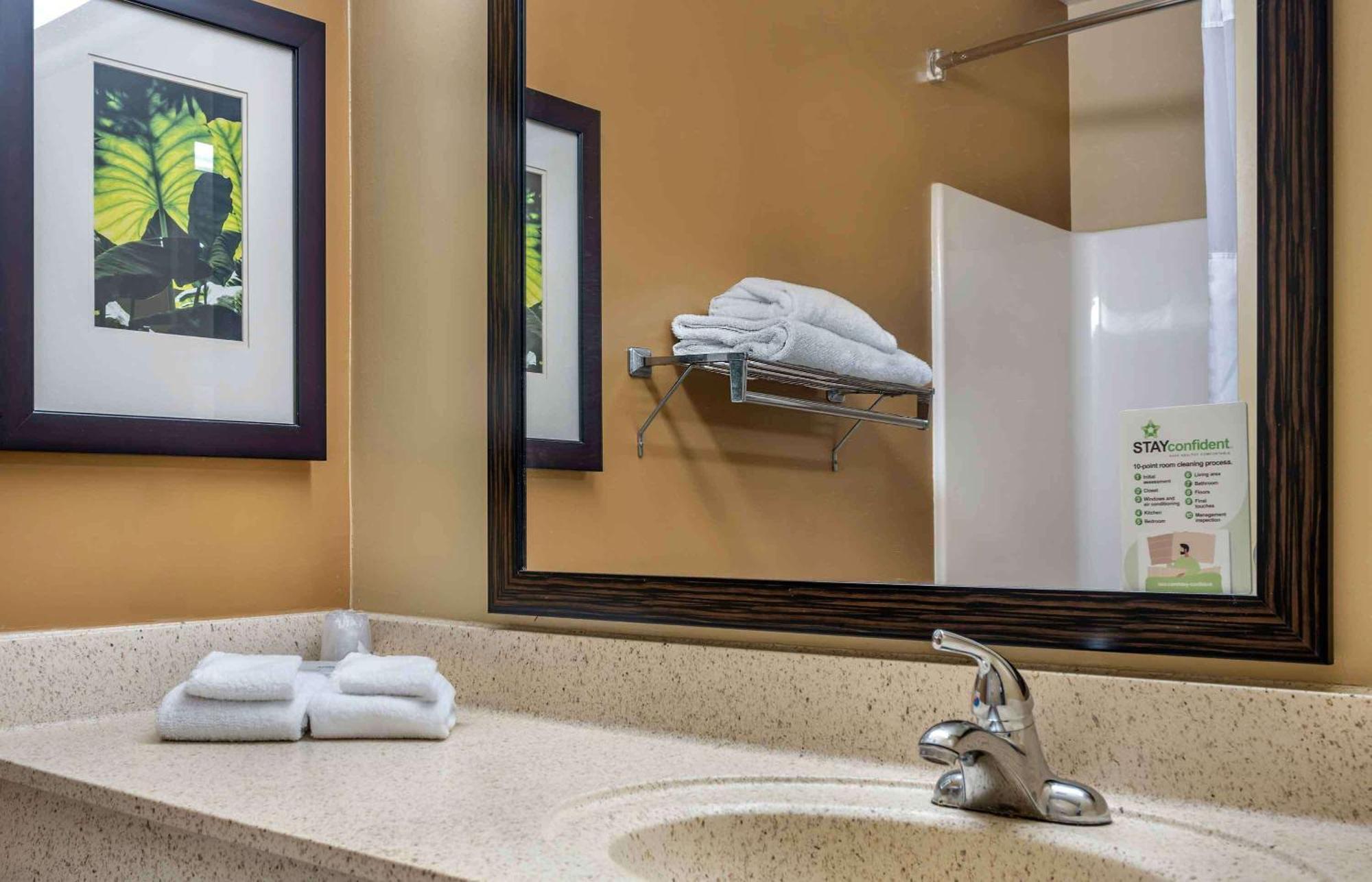 Extended Stay America Suites - Kansas City - Airport Ngoại thất bức ảnh