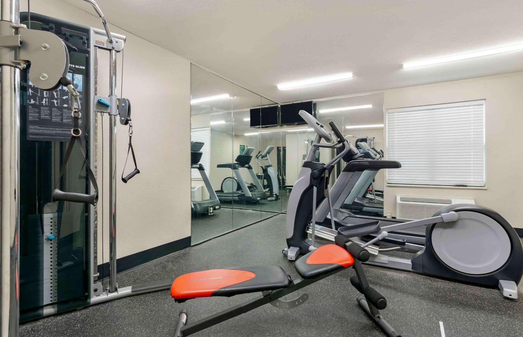 Extended Stay America Suites - Kansas City - Airport Ngoại thất bức ảnh